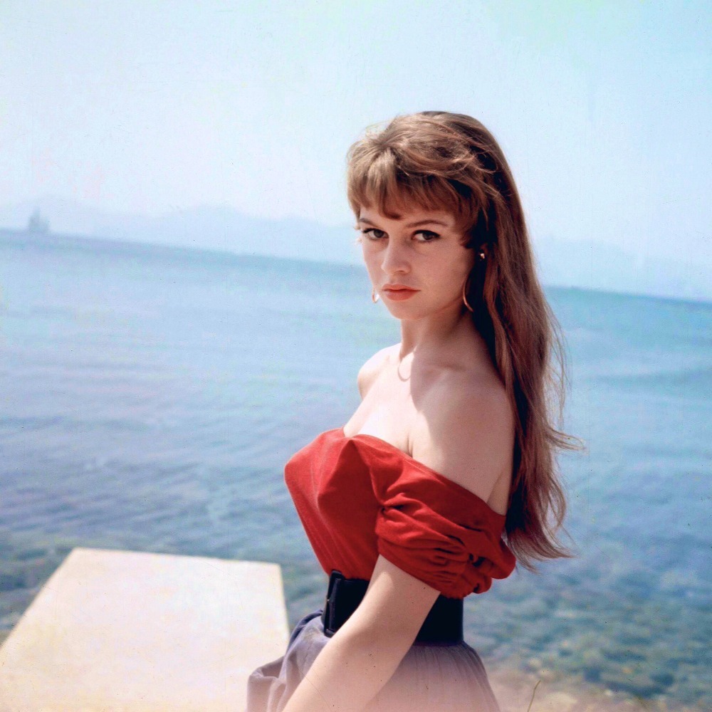 This image has an empty alt attribute